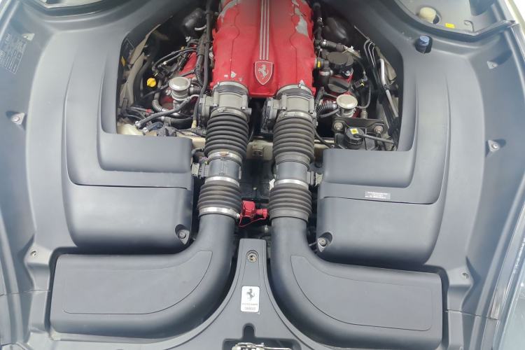 Used Ferrari California T 2012 4.3L Standard Edition Engine Bay