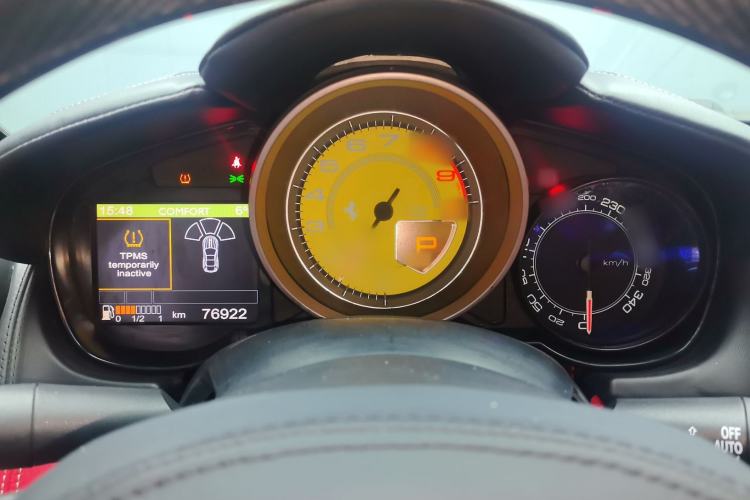 Used Ferrari California T 2012 4.3L Standard Edition Instrument Cluster