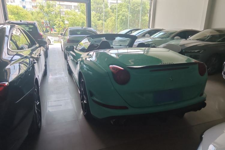 Used Ferrari California T 2015 3.9T Standard Edition Exterior 5