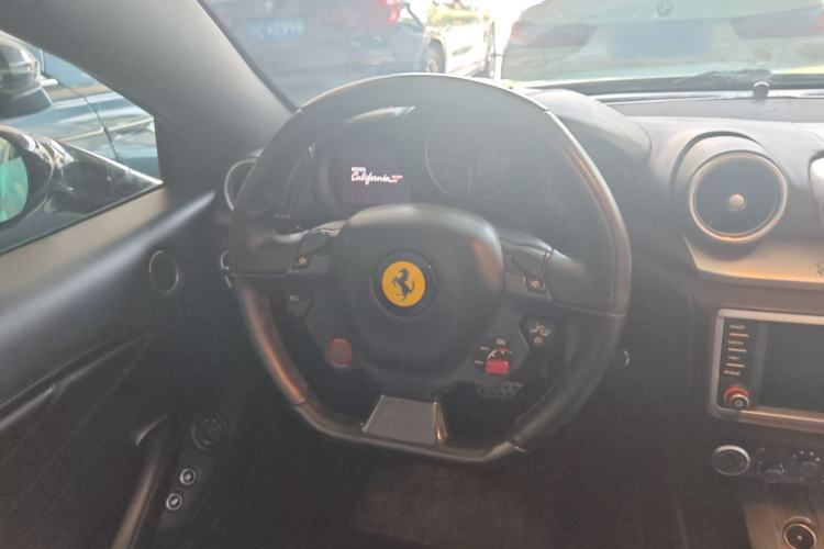 Used Ferrari California T 2015 3.9T Standard Edition Interior 5