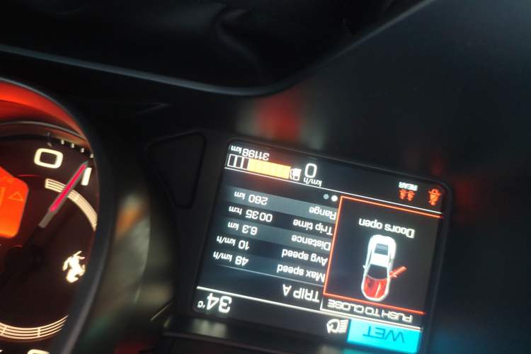 Used Ferrari Portofino 2021 3.9T M Odometer Close Up