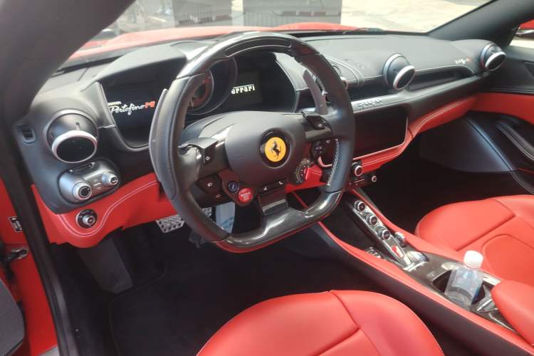 Used Ferrari Portofino 2021 3.9T M Steering Wheel
