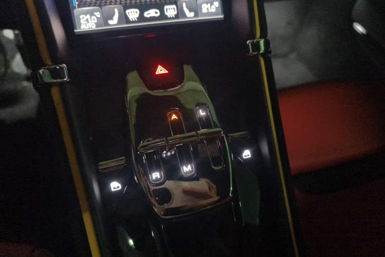 Used Ferrari Roma 2020 3.9T V8 Gear Lever