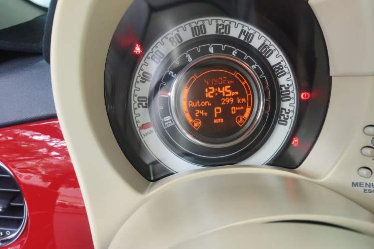 Used Fiat 500 2011 1.4L Fashion Edition Odometer Close Up