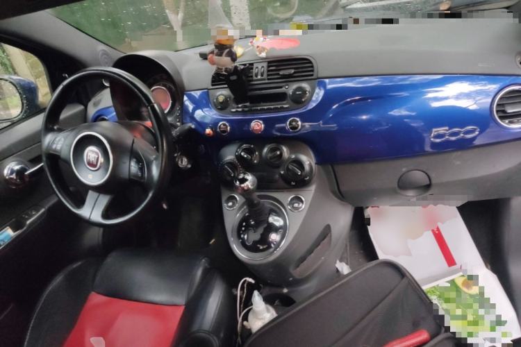 Used Fiat 500 2011 1.4L Sport Edition Center Console