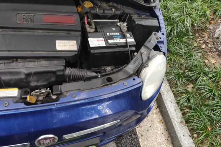 Used Fiat 500 2011 1.4L Sport Edition Engine Bay Left