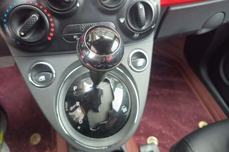 Used Fiat 500 2011 1.4L Sport Edition Gear Lever