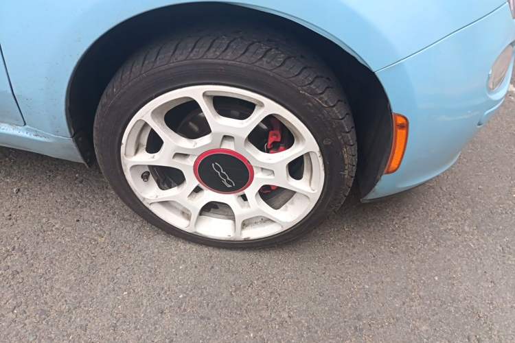 Used Fiat 500 2011 1.4L Sport Edition Right Front Wheel Hub