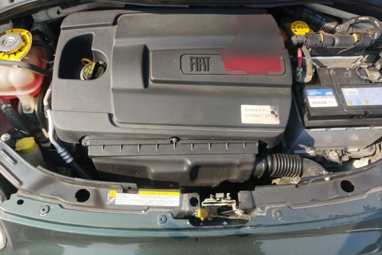 Used Fiat 500 2011 1.4L Deluxe Edition Engine Bay