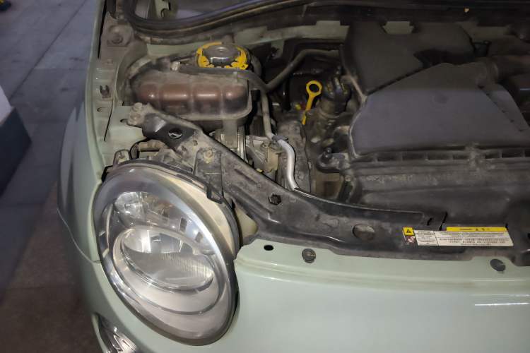 Used Fiat 500 2011 1.4L Fashion Edition Engine Bay Right