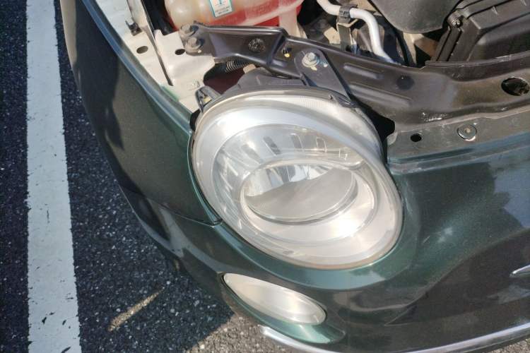 Used Fiat 500 2011 1.4L Deluxe Edition Right Front Headlight