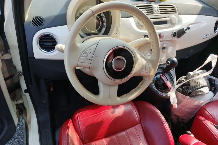 Used Fiat 500 2011 1.4L Deluxe Edition Steering Wheel