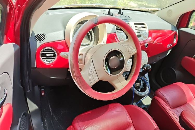 Used Fiat 500 2011 1.4L Deluxe Edition Steering Wheel