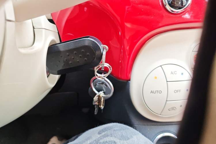 Used Fiat 500 2011 1.4L Deluxe Edition Vehicle Key
