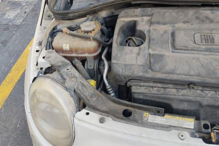 Used Fiat 500 2011 1.4L Fashion Edition Engine Bay Right