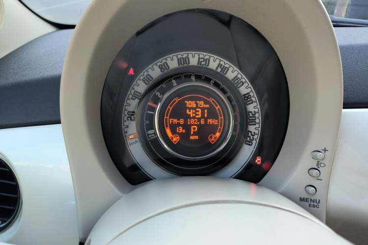 Used Fiat 500 2011 1.4L Fashion Edition Odometer Close Up