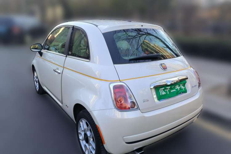 Used Fiat 500 2011 1.4L Fashion Edition Rear Left 45 Deg
