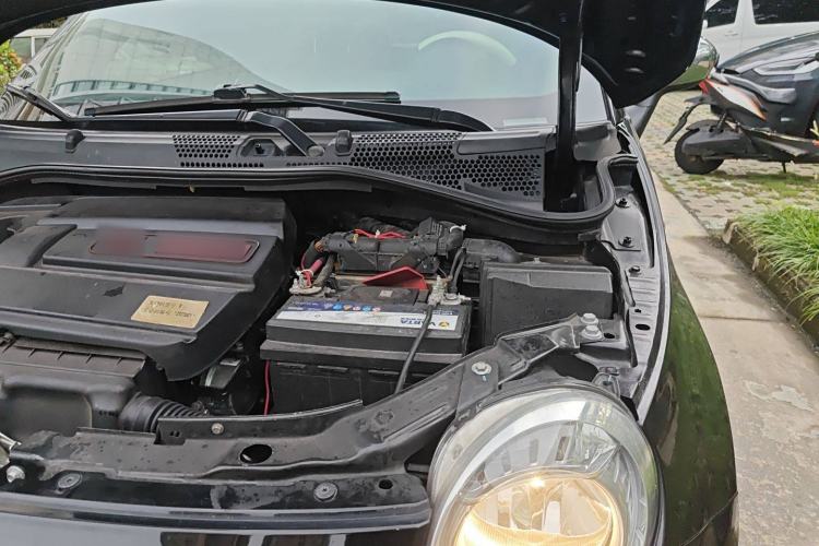Used Fiat 500 2012 1.4L Gucci Edition Engine Bay Left