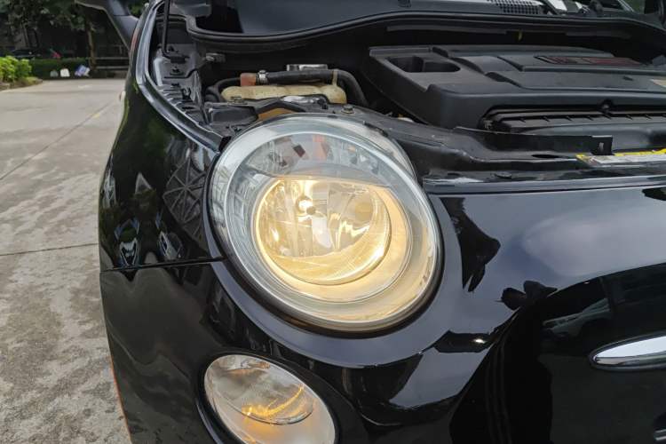 Used Fiat 500 2012 1.4L Gucci Edition Right Front Headlight