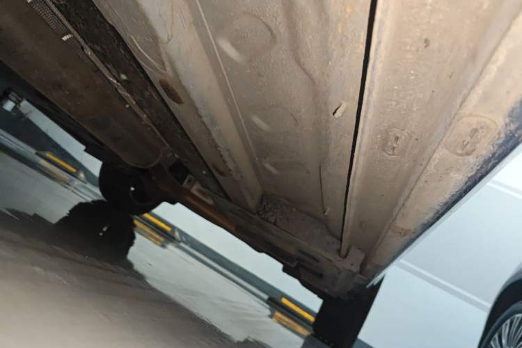 Used Fiat 500  Chassis Front Left