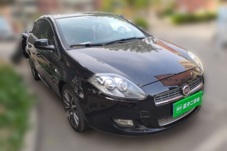 Used Fiat Bravo 2011 1.4T AMT Sport Edition Front Right 45 Deg