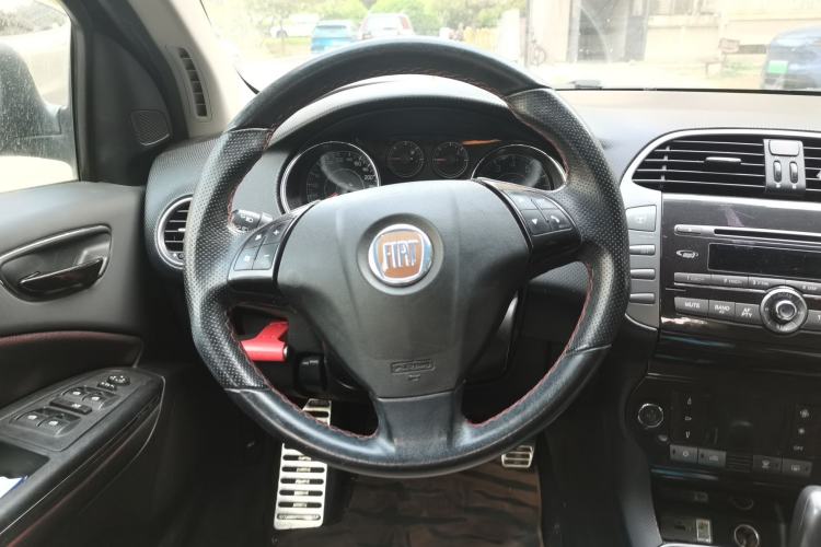 Used Fiat Bravo 2011 1.4T AMT Sport Edition Steering Wheel