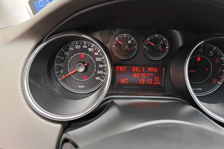 Used Fiat Bravo 2011 1.4T AMT Fashion Edition Odometer Close Up