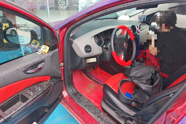 Used Fiat Bravo 2011 1.4T AMT Comfort Edition Driver Seat