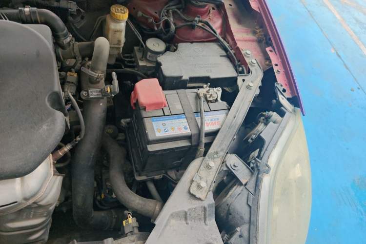 Used Fiat Bravo 2011 1.4T AMT Comfort Edition Engine Bay Left