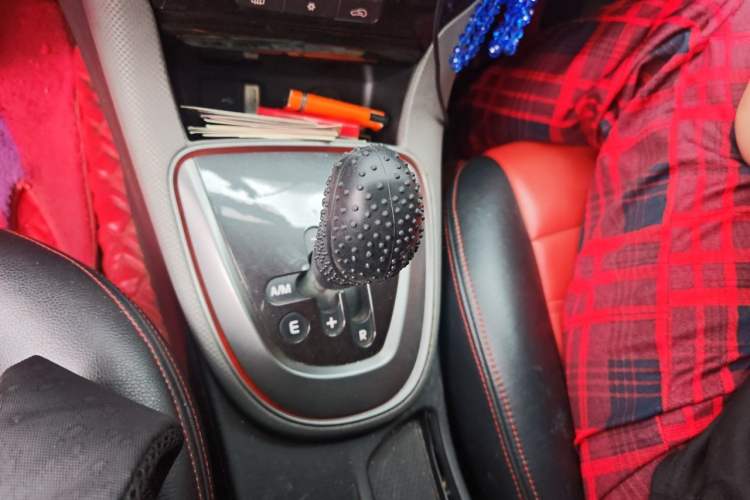Used Fiat Bravo 2011 1.4T AMT Comfort Edition Gear Lever