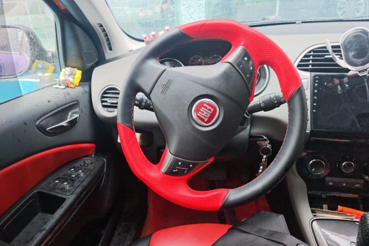 Used Fiat Bravo 2011 1.4T AMT Comfort Edition Steering Wheel