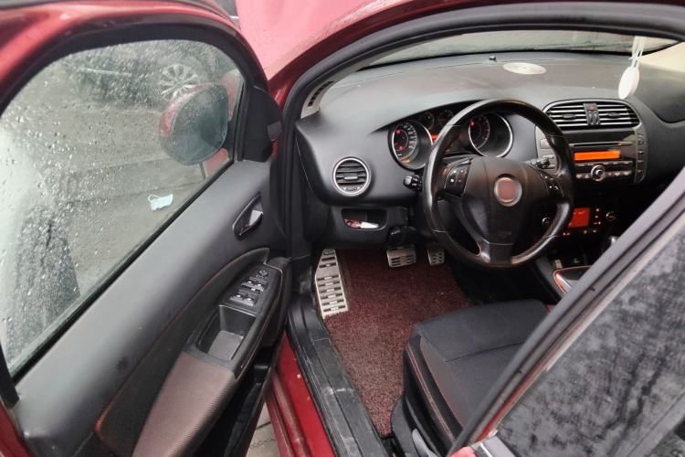 Used Fiat Bravo 2011 1.4T AMT Comfort Edition Driver Seat