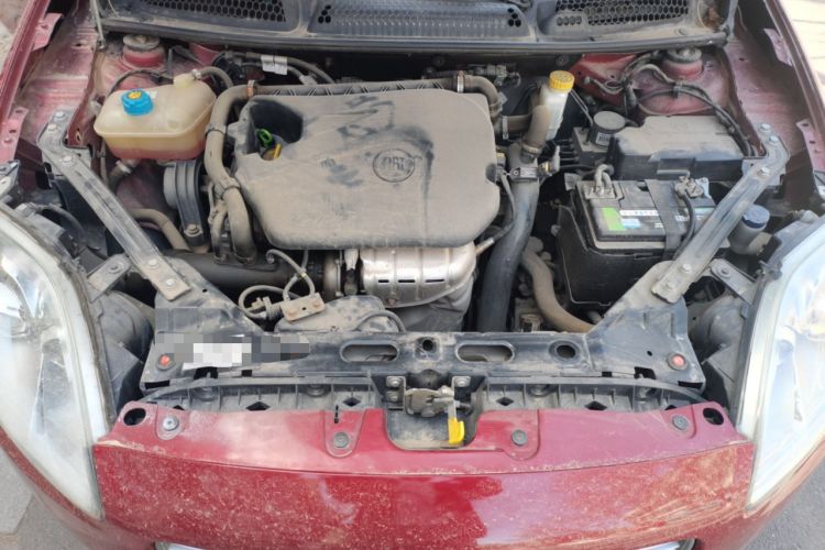 Used Fiat Bravo 2011 1.4T AMT Comfort Edition Engine Bay