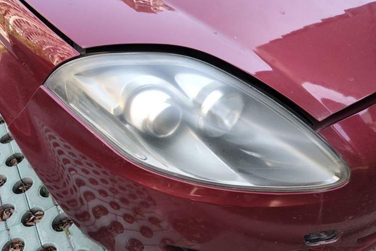 Used Fiat Bravo 2011 1.4T AMT Fashion Edition Right Front Headlight