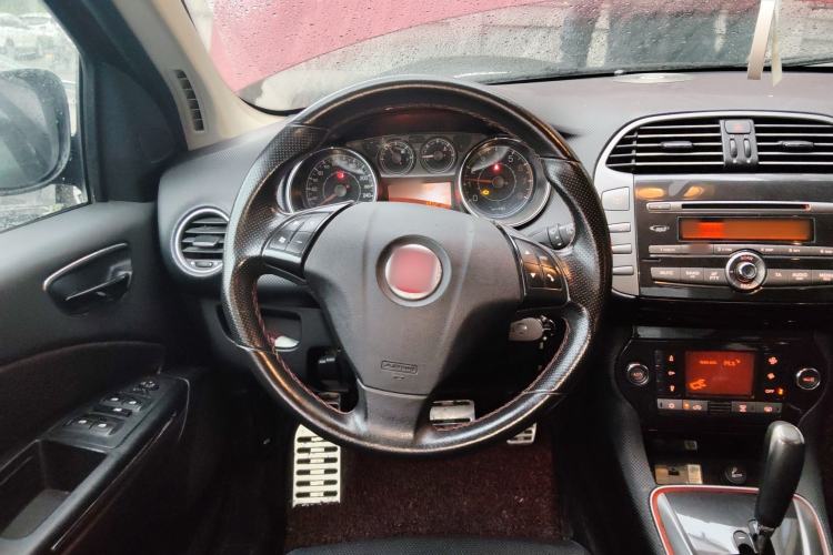 Used Fiat Bravo 2011 1.4T AMT Comfort Edition Steering Wheel