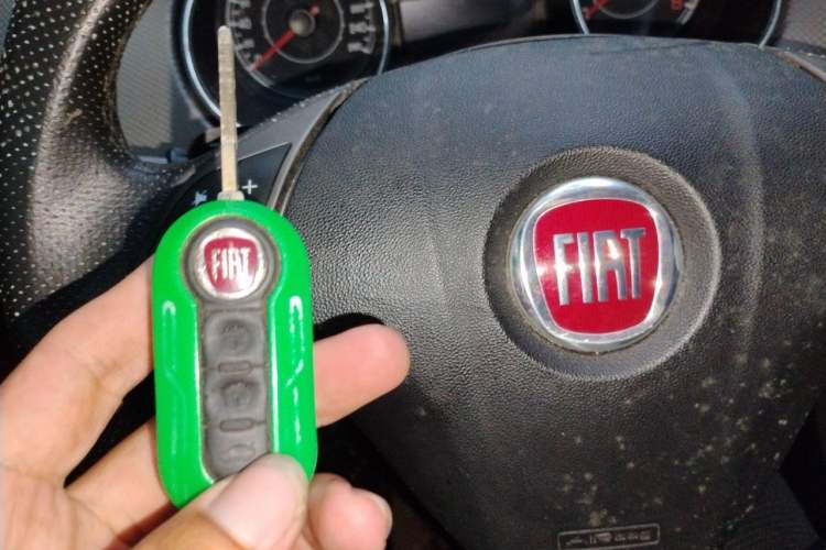 Used Fiat Bravo 2011 1.4T AMT Comfort Edition Vehicle Key