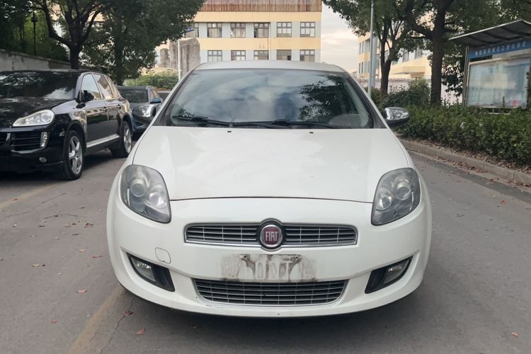 Used Fiat Bravo 2011 1.4T AMT Comfort Edition Exterior 1