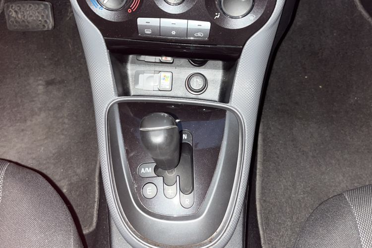 Used Fiat Bravo 2011 1.4T AMT Comfort Edition Gear Lever