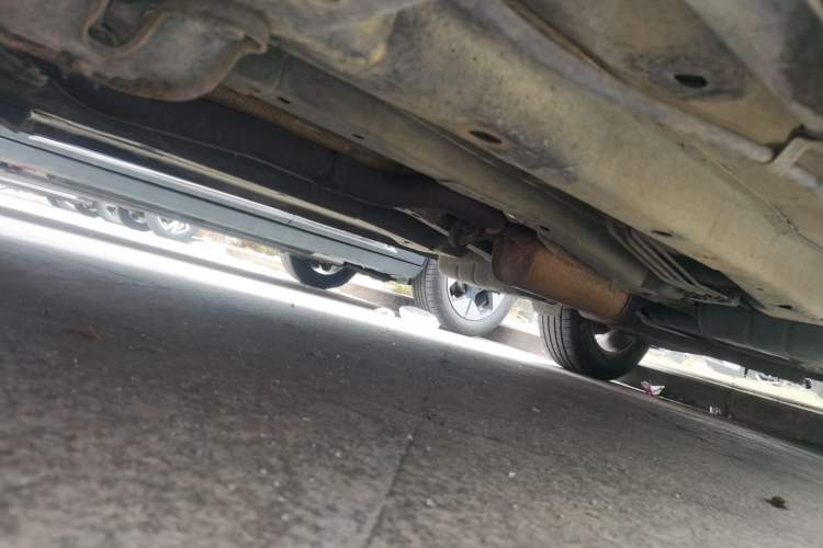 Used Fiat Freemont 2012 2.4L Comfort Edition Chassis Front Left