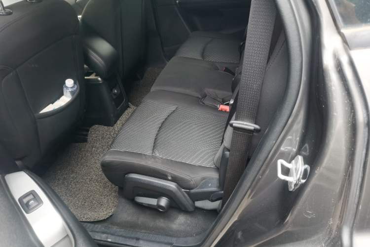 Used Fiat Freemont 2012 2.4L Comfort Edition Left Rear Seat