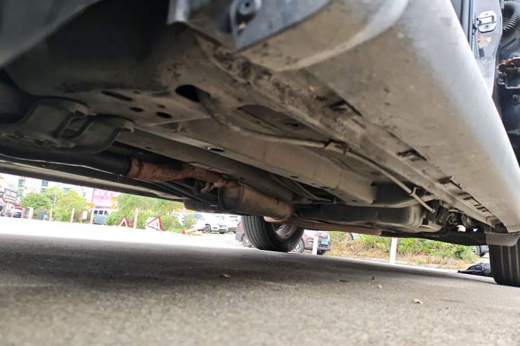 Used Fiat Freemont 2012 2.4L Luxury Edition Chassis Front Left