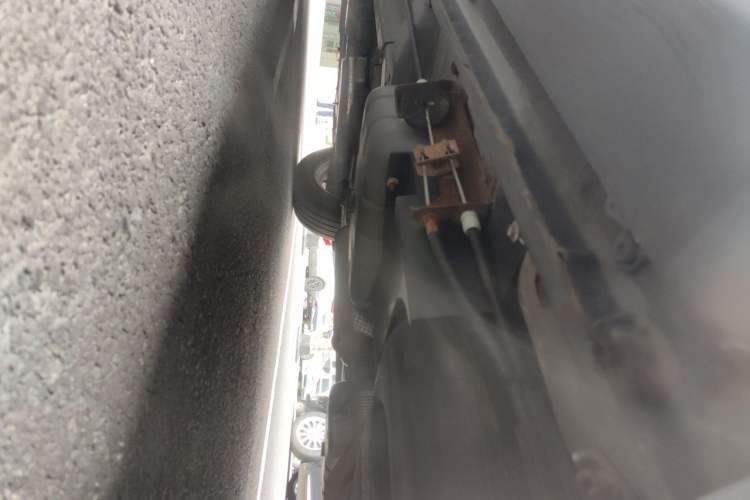 Used Fiat Freemont 2012 2.4L Luxury Edition Chassis Rear Left