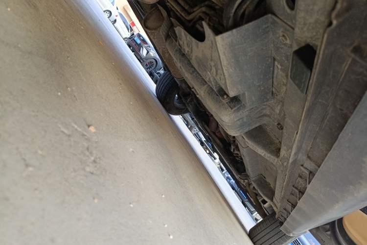 Used Fiat Freemont 2012 2.4L Comfort Edition Chassis Rear Right