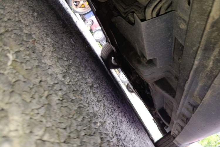 Used Fiat Freemont 2012 2.4L Luxury Edition Chassis Rear Right