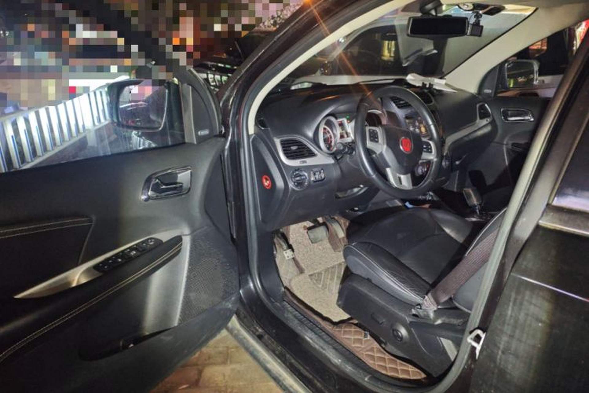 Used Fiat Freemont 2012 2.4L Luxury Edition Driver Seat
