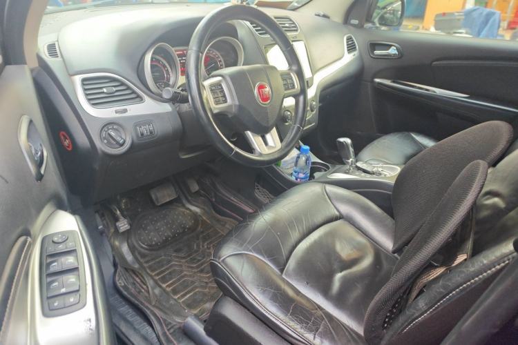 Used Fiat Freemont 2012 2.4L Luxury Edition Driver Seat