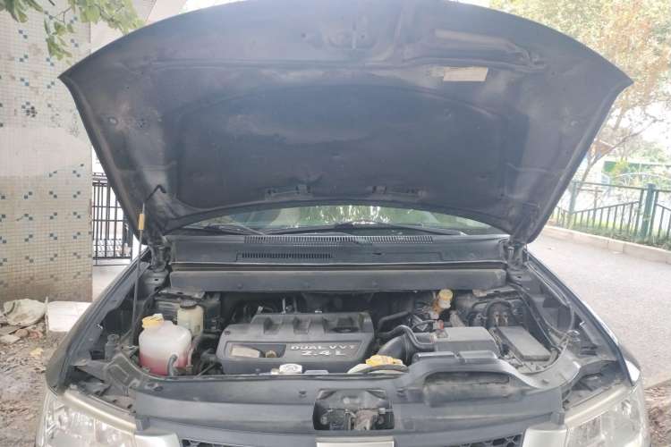 Used Fiat Freemont 2012 2.4L Luxury Edition Engine Bay