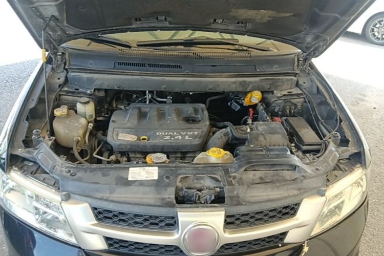 Used Fiat Freemont 2012 2.4L Luxury Edition Engine Bay
