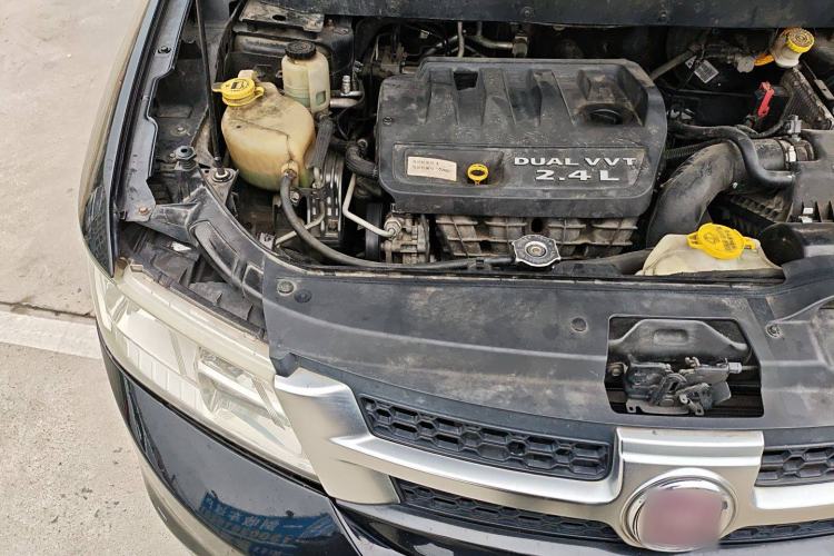 Used Fiat Freemont 2012 2.4L Luxury Edition Engine Bay Right