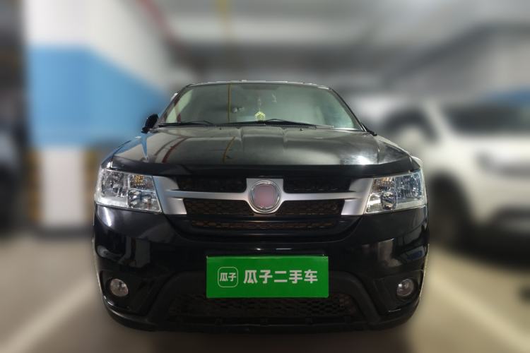 Used Fiat Freemont 2012 2.4L Comfort Edition Front
